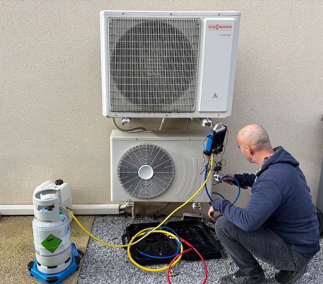 Installation climatisation Troyes - pose unité extérieur toutes marques - Sérénité Therm Aube"